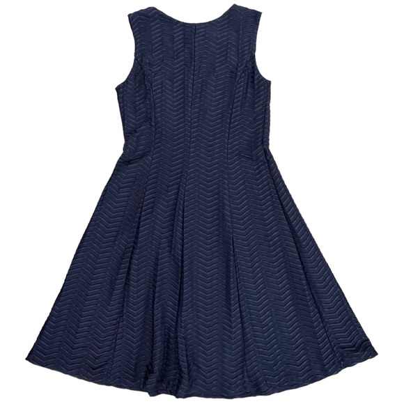 Enfocus Studio size 10 navy blue sleeveless mini dress with cutouts around chest - Picture 4 of 9